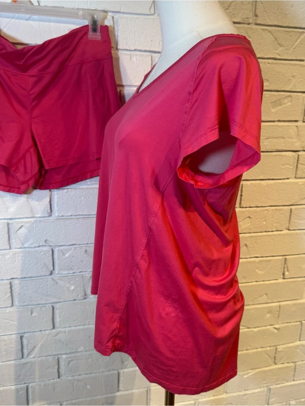 Dagsmejan Raspberry Nattcool Sleep Tech Shirt and Shorts Set Womens L